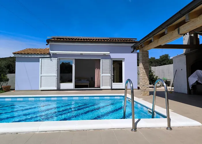 House With Pool
